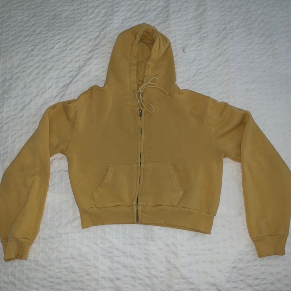 Brandy Melville Sweaters - BRANDY MELVILLE MUSTARD YELLOW SWEATER